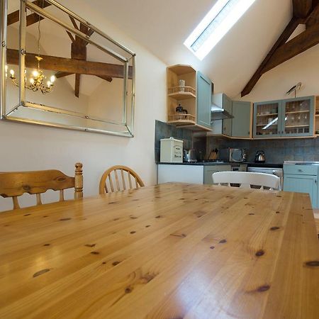 Exclusive Use Moor Grange Farm 13 Bedrooms Бъкстън Екстериор снимка